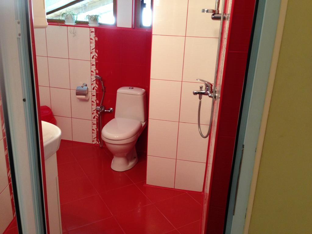 Guest House Lori Тетевен Екстериор снимка
