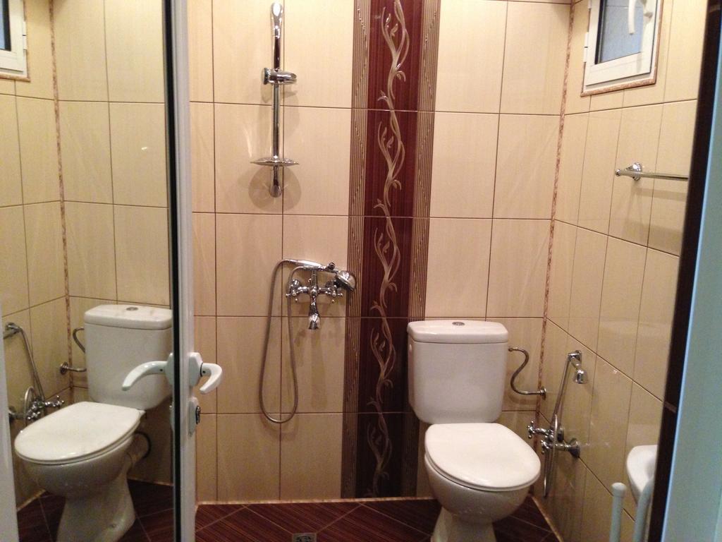 Guest House Lori Тетевен Екстериор снимка