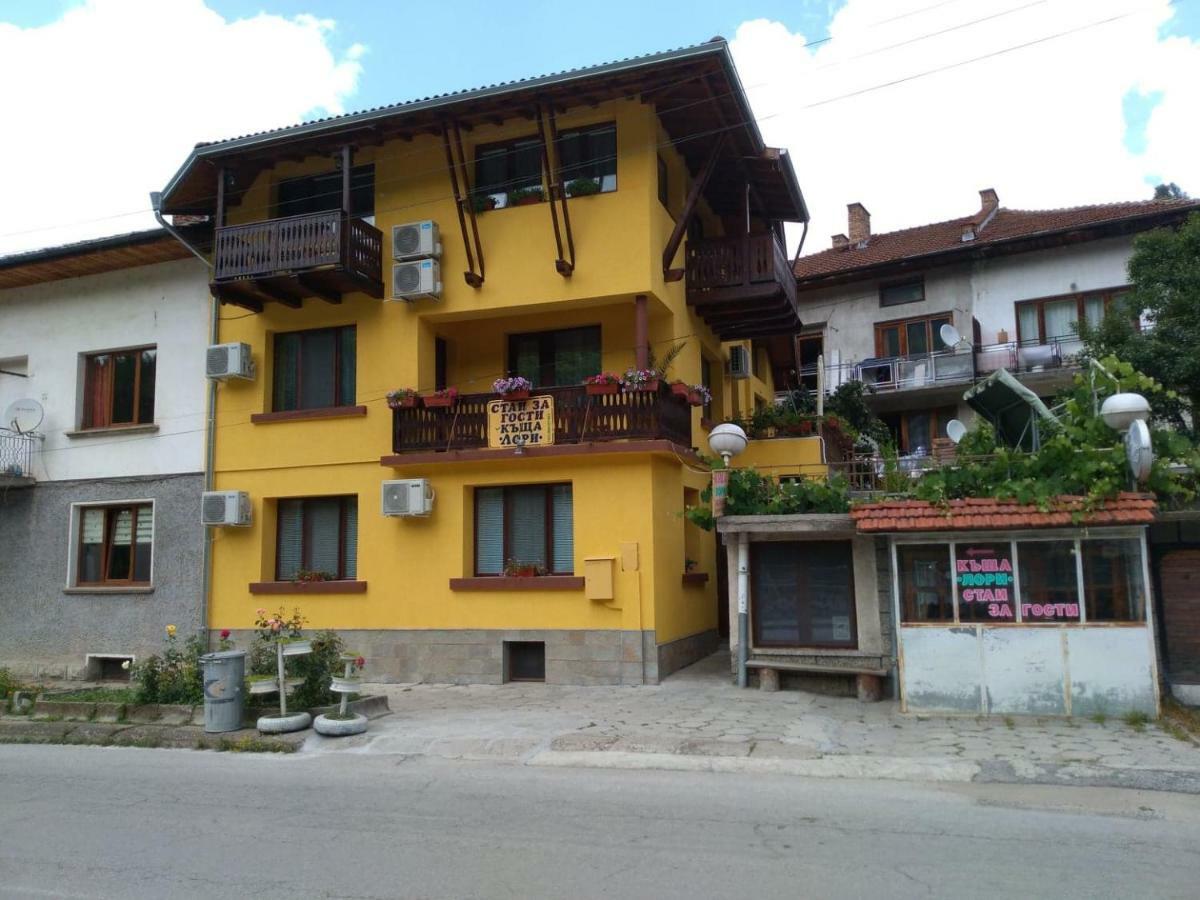 Guest House Lori Тетевен Екстериор снимка